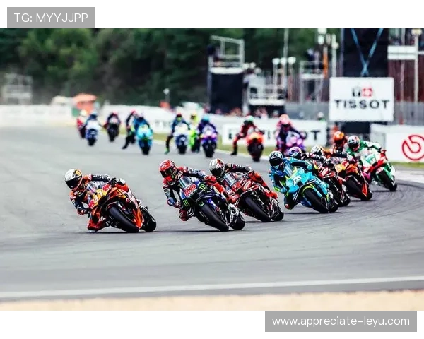 MotoGP赛季激烈角逐 多位车手挑战冠军宝座新变化引关注
