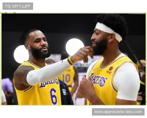 詹姆斯再创历史纪录湖人强势反弹冲击季后赛席位西部排名风云再起