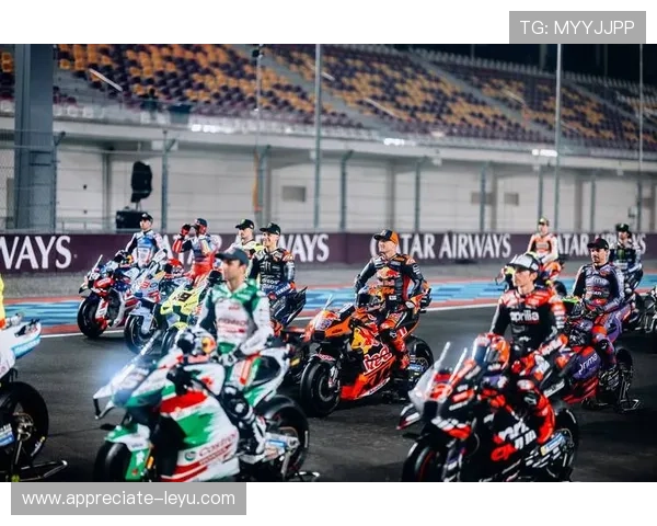 2026 MotoGP赛季揭幕战精彩回顾 车手角逐引发全球热议 2026 MotoGP赛季揭幕战精彩回顾 车手角逐引发全球热议