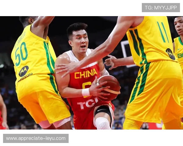 中国男篮备战世界杯强阵出击 曹睿联手郭艾伦挑战世界强队