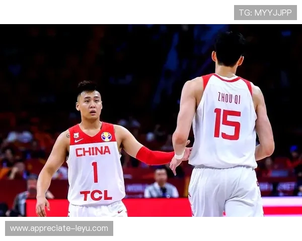 中国篮球队迎战世界强敌 备战世界杯全力出击 中国篮球队迎战世界强敌 备战世界杯全力出击