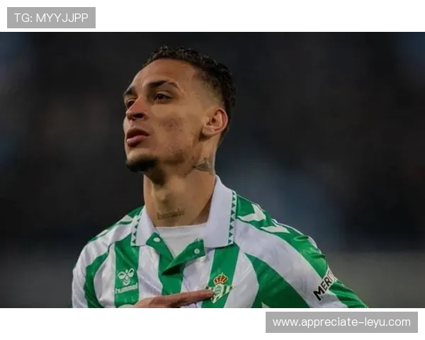 伯恩利安东尼引领球队新赛季战术革新与未来展望